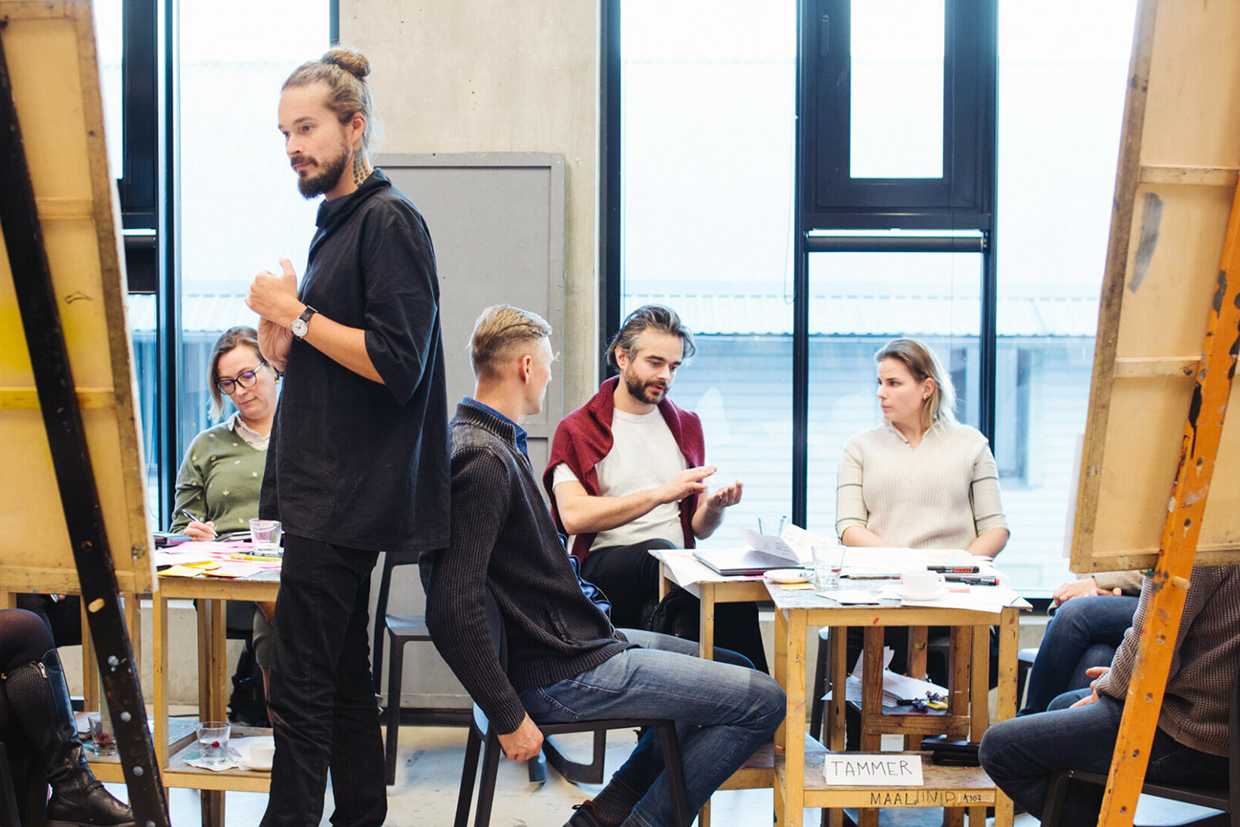 Photo of a Green Tiger workshop with companies